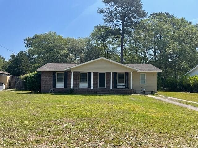 1st image of 103 Oakdale Dr