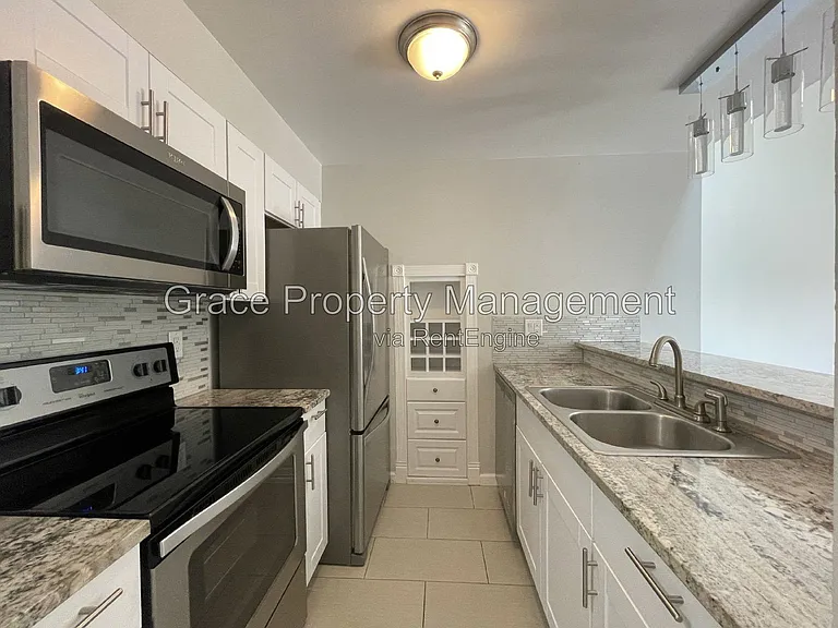 1772 S Trenton St #9 — Photo 9