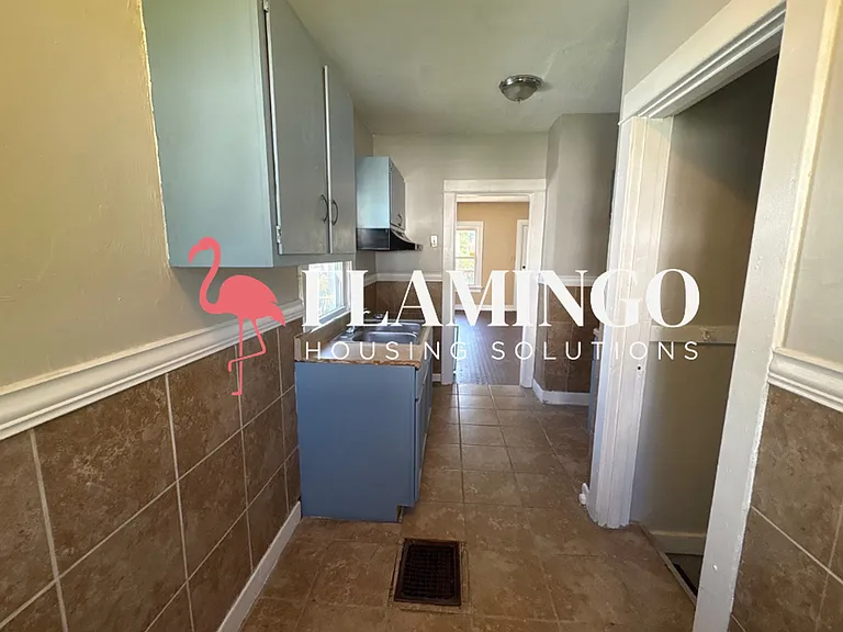 41 N Marion St — Photo 6