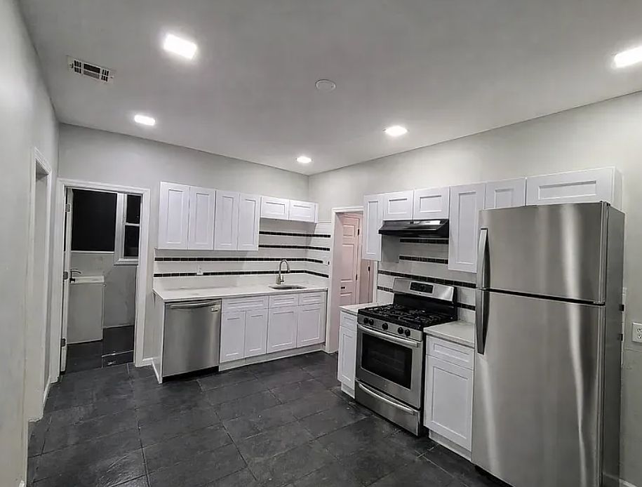 1st image of 37 Norman Rd APT 2