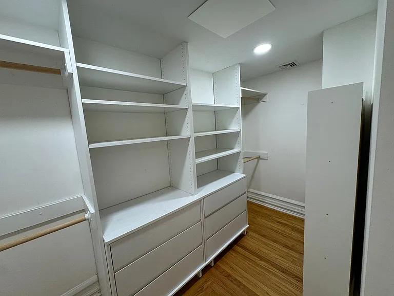 2201 W Gordon St — Photo 36
