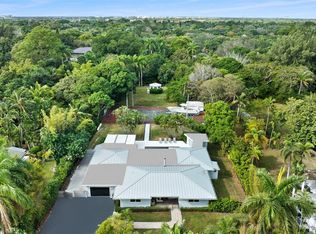 317 Farmington Dr, Plantation, FL 33317