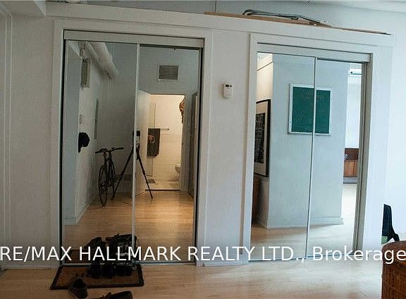 2nd image of 1173 Dundas St #238