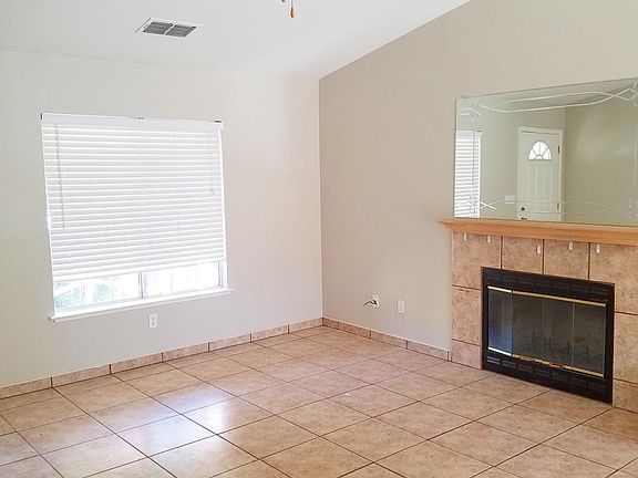 4th image of 245 Chandler Ct