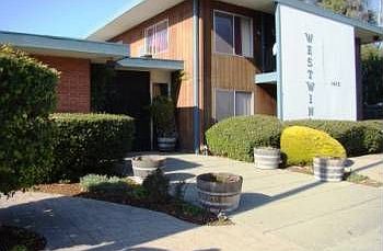 1st image of 1415 Union Ave APT 23