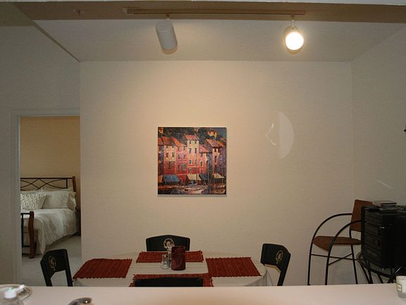 Breakfast Room 
