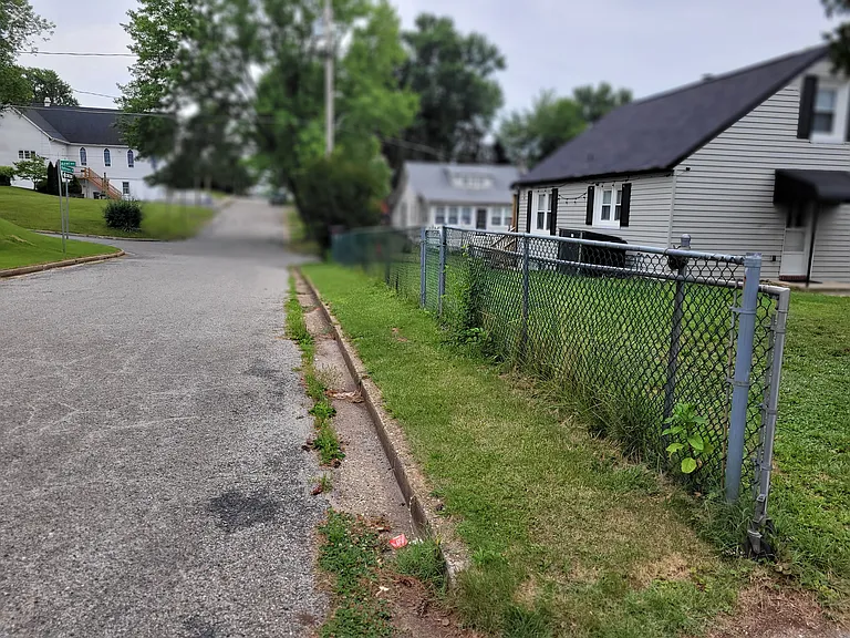 22 Hazel Ave #2 — Photo 11