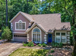 2154 Whitehall Dr NE, Marietta, GA