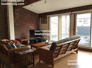 82 Commercial St APT 5, Boston, MA 02109