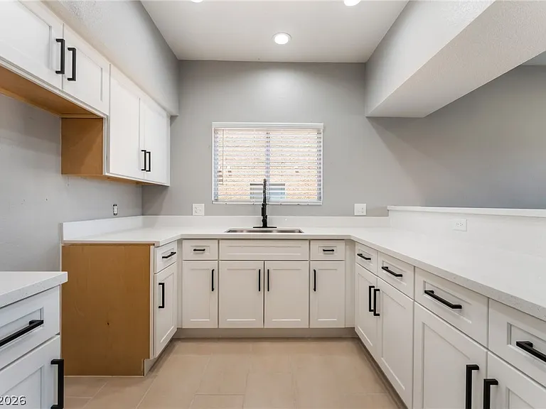 5689 E Lake Mead Blvd #2 — Photo 5