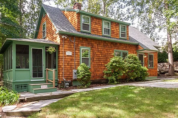 2 bed, 1.5 bath, 1282 sqft, $5,000 — Photo 1