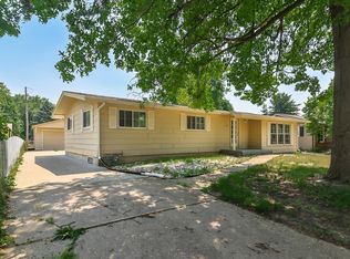 1934 Gershwin Dr, Janesville, WI 53545