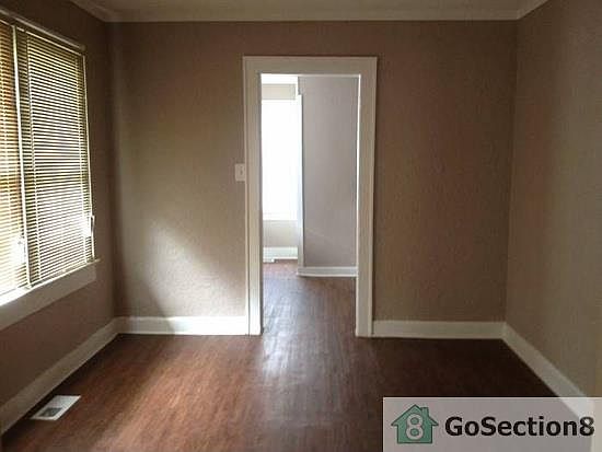 2nd image of 2314 N Parker Ave