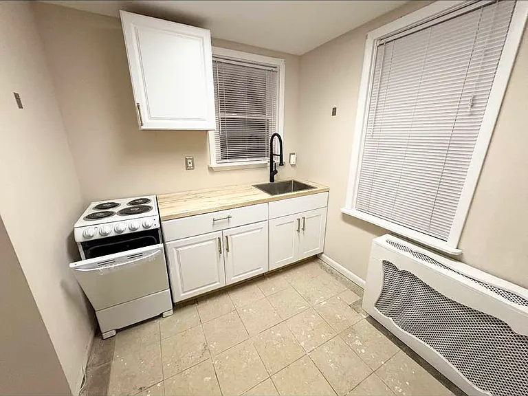 28 Morningstar Rd #2 — Photo 9