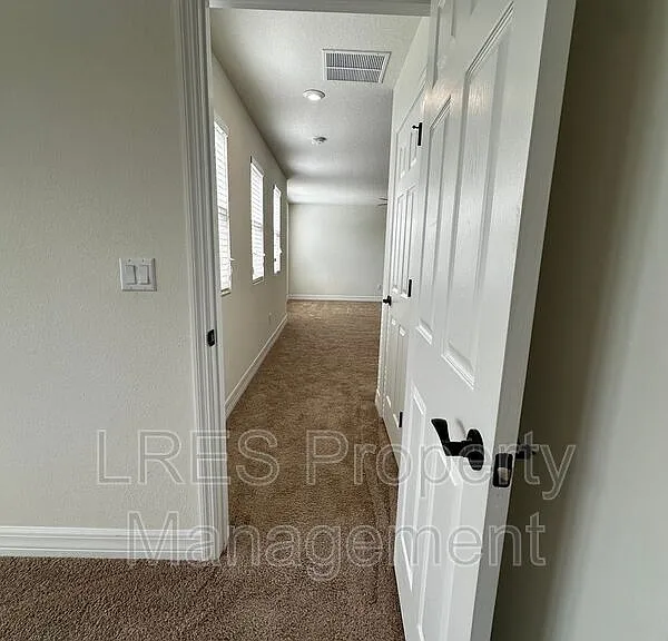 9220 Sea Pine Ave — Photo 42