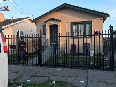 1086 69th Ave, Oakland, CA, 94621