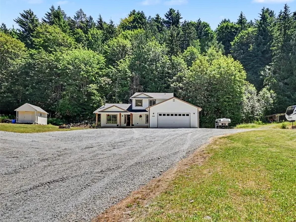 17826 214th Avenue Ct E, Orting, WA 98360