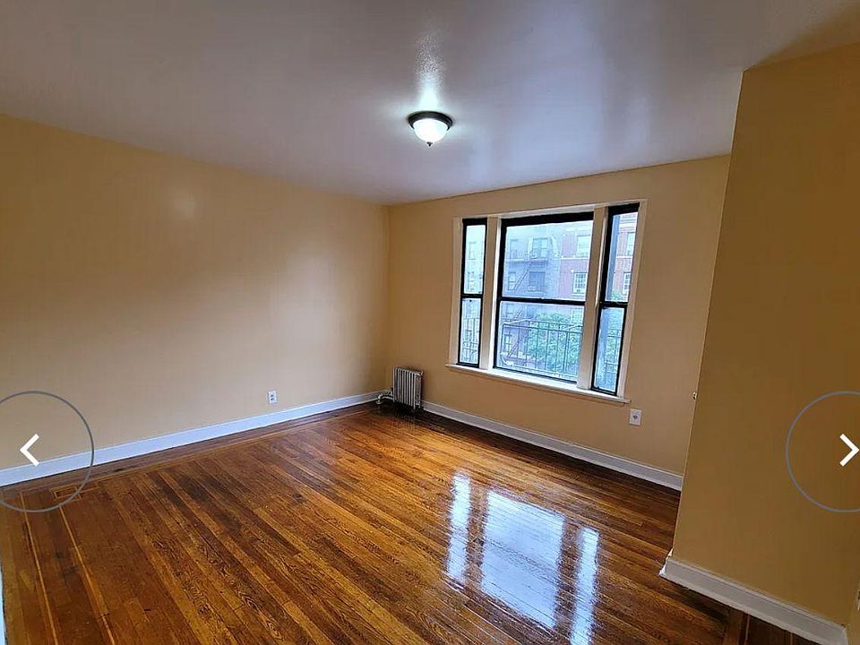 1st image of 2291 University Ave APT 4D
