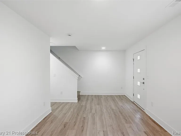 2917 Summers Pl — Photo 19