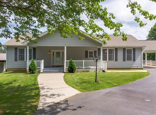 321 Cheek Rd, Franklin, NC 28734