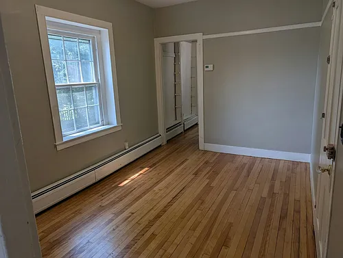 108 Main St #2 Photo 1