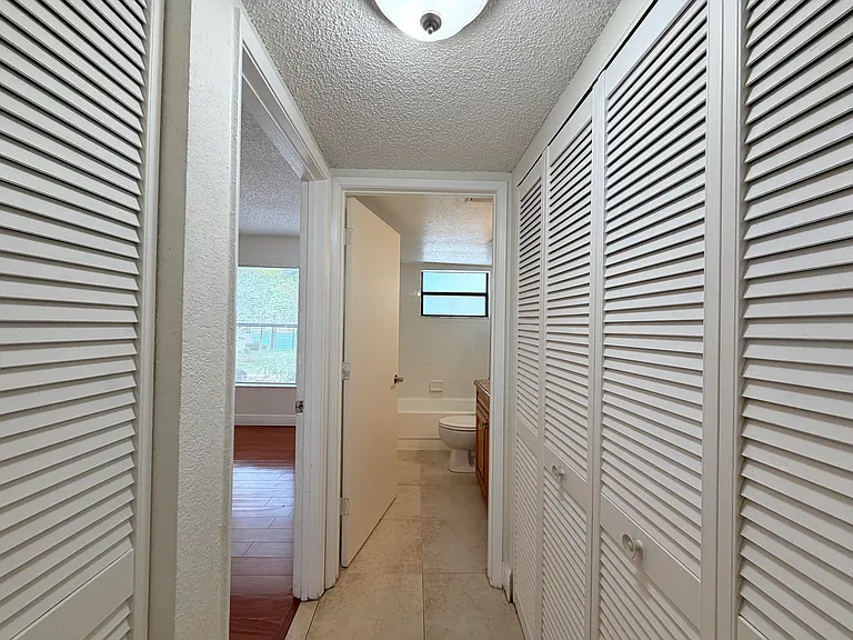 1541 Windorah Way #E — Photo 23