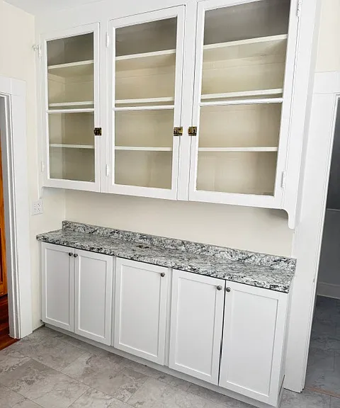 286 Grove St #3R — Photo 3