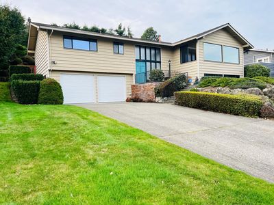 245 174th Pl NE, Bellevue, WA, 98008