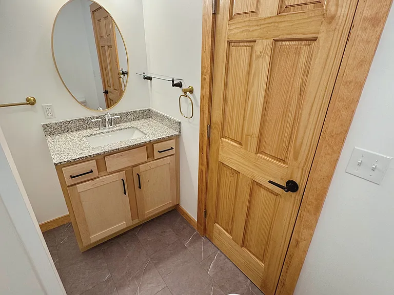24 Grant St #4 — Photo 7