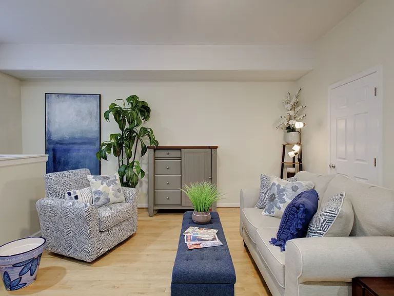 Garland Rodes Apartments — Photo 16