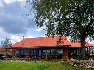 585 Palomino Rd, Del Rio, TX 78840