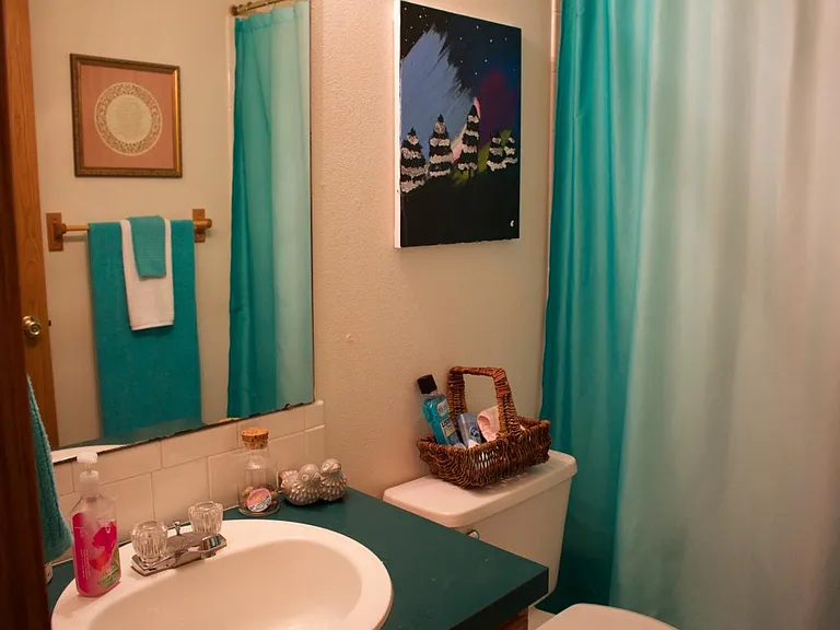 2nd floor bath