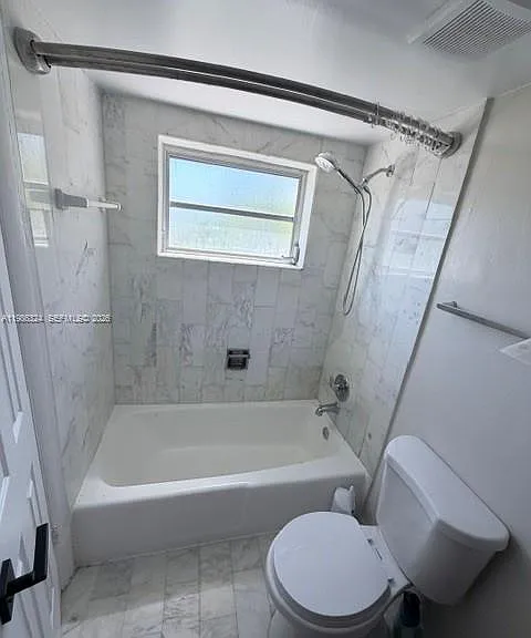 2640 NE 135th St #317 — Photo 16