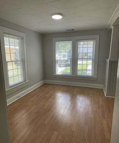 249 Pomegranate Ave — Photo 2