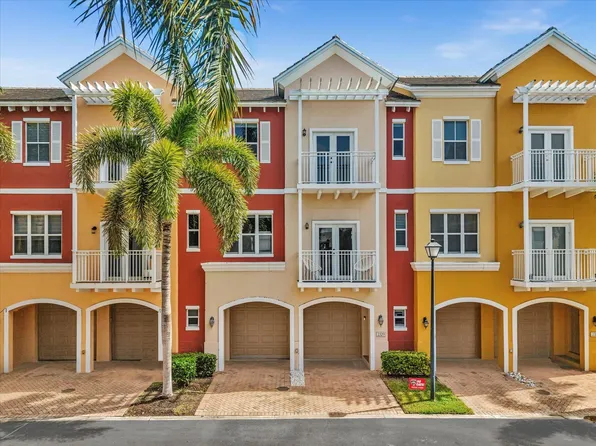 2329 Vintage Dr, Lighthouse Pt, FL 33064