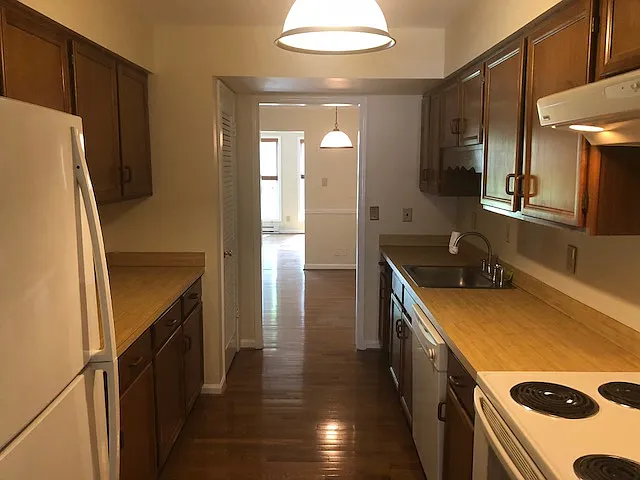 3571 Sir Wilfred Pl — Photo 11