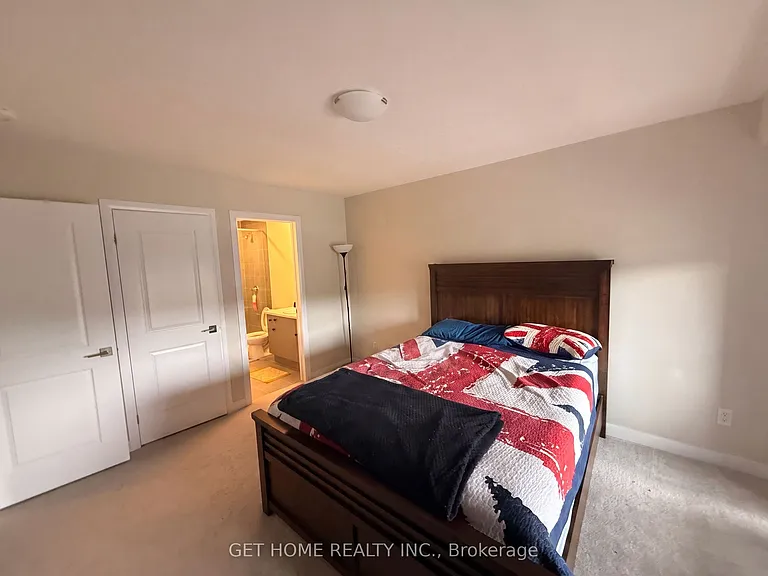 696 Benninger Dr — Photo 12