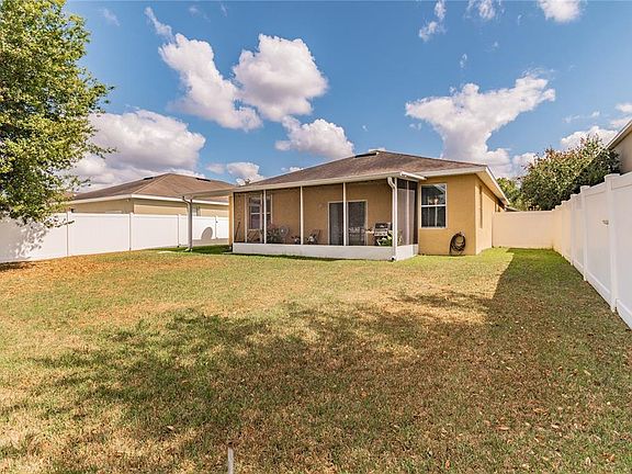 2nd image of 2722 Walden Woods Dr