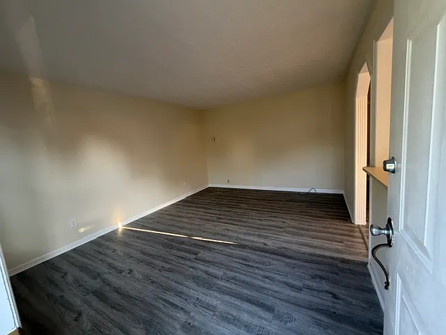 2 bed, 775 sqft, $800 — Photo 2