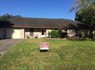 643 Mockingbird Ln, Goliad, TX 77963