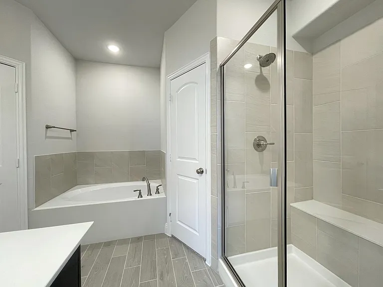 4009 Gray Wolf Dr — Photo 12
