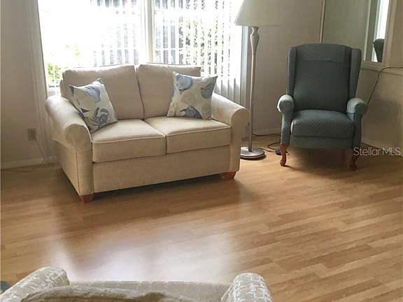 4th image of 19 N Buena Vista Ave #20