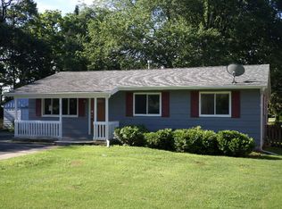 8911 W Sunset Dr, Wonder Lake, IL