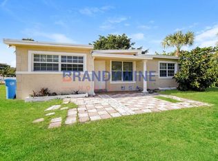 43 Virginia Rd, West Park, FL 33023