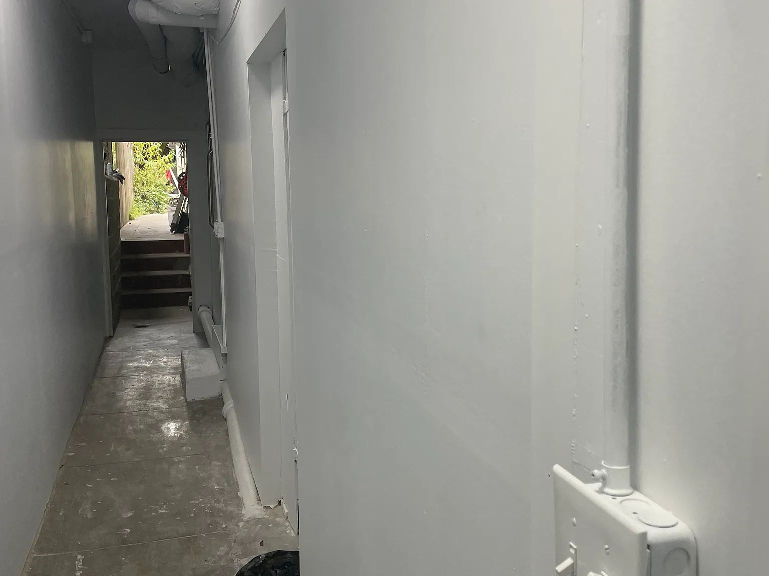 Studio, $1,800 — Photo 3
