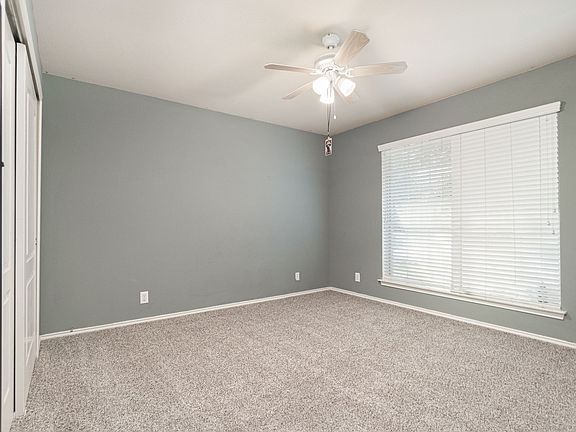 2nd image of 227 Hondo Dr