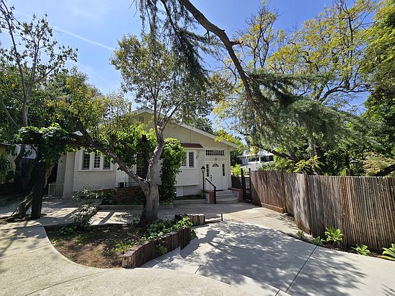 2nd image of 5007 Lockhaven Ave