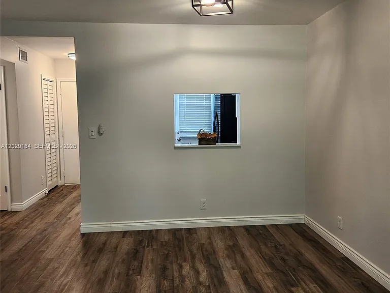 900 NE 12th Ave #406 — Photo 9