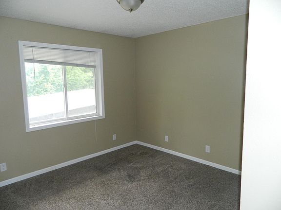 5th image of 630 N 9th St