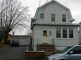 773 Robbins St, Perth Amboy, NJ 08861